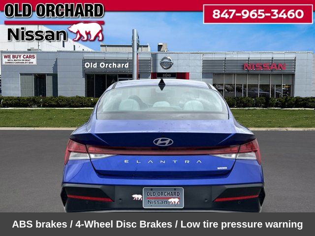 2024 Hyundai Elantra Hybrid Limited Sedan