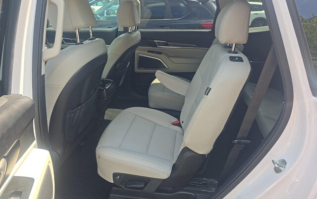 2024 Kia Telluride S SUV