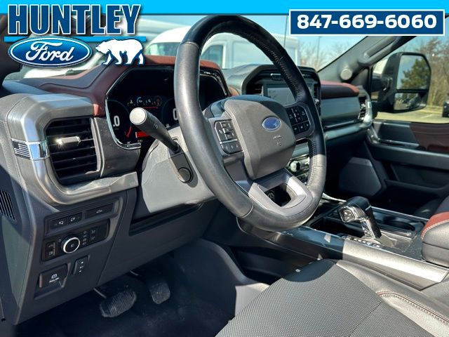 2023 Ford F-150 Lariat Truck SuperCrew Cab