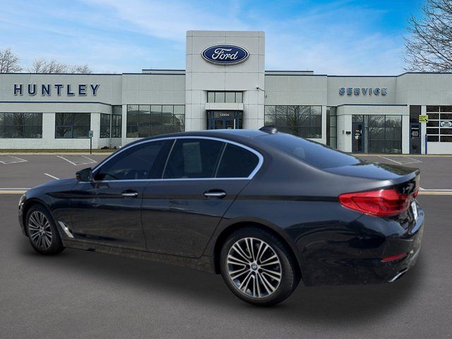 2017 BMW 540i 540i xDrive Sedan
