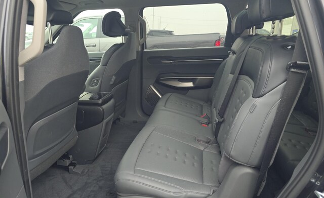 2025 Kia EV9 Wind SUV