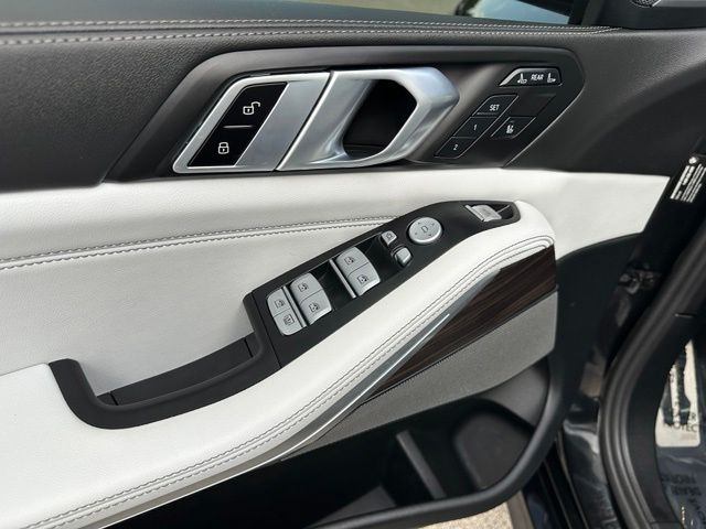 2024 BMW X7 xDrive40i SUV