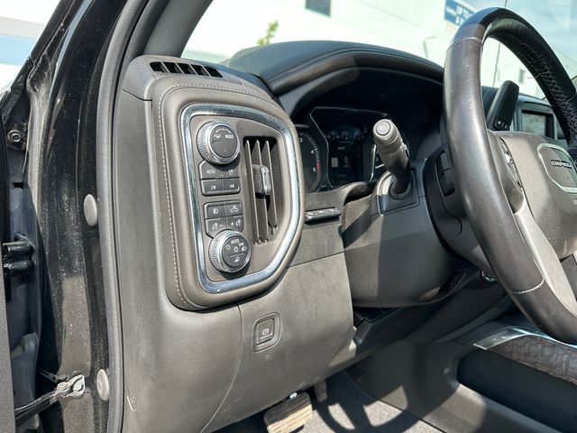 2022 GMC Sierra 2500 HD Denali Truck Crew Cab
