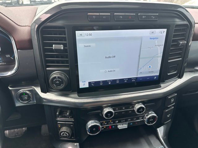 2022 Ford F-150 Lariat Truck SuperCrew Cab