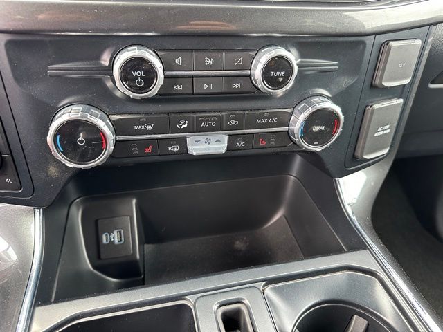 2023 Ford F-150 XLT Truck SuperCrew Cab