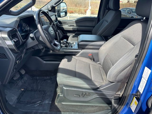 2022 Ford F-150 XLT Truck SuperCrew Cab