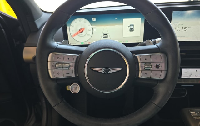 2023 Genesis GV60 Advanced SUV