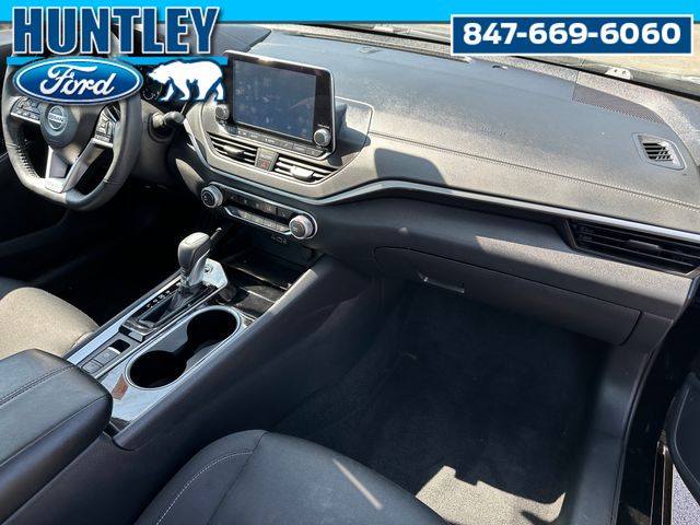 2022 Nissan Altima 2.5 SV Sedan