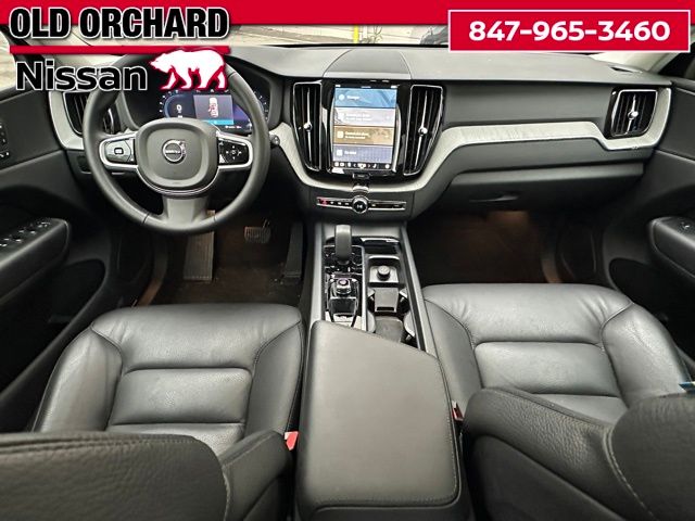 2025 Volvo XC60 B5 Plus SUV
