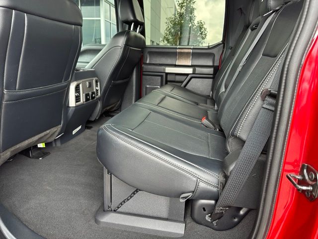 2022 Ford F-250 Lariat Truck Crew Cab