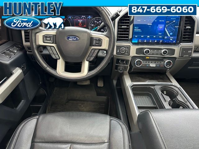 2022 Ford F-250 Lariat Truck Crew Cab