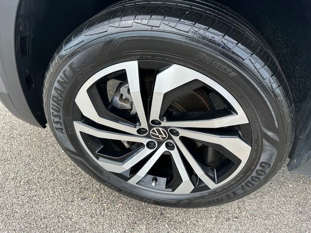 2023 Volkswagen Atlas SEL SUV