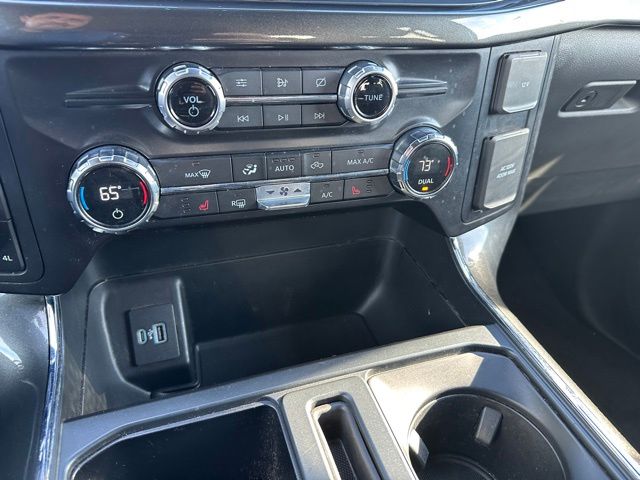 2021 Ford F-150 XLT Truck SuperCrew Cab