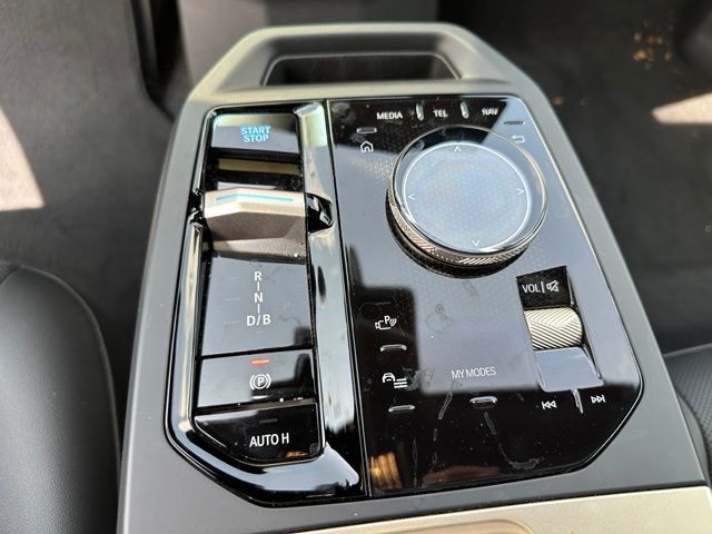 2023 BMW iX xDrive50 SUV