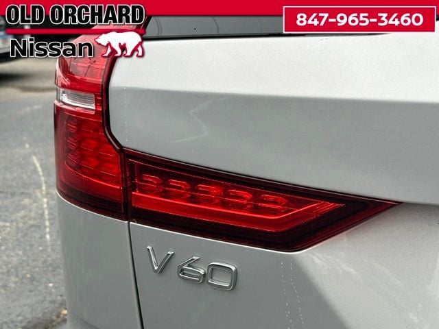 2025 Volvo V60 Cross Country B5 Plus Wagon