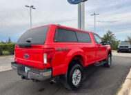 2017 Ford F-250SD XLT Truck