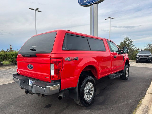 2017 Ford F-250SD XLT Truck