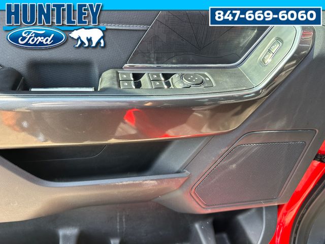 2022 Ford F-150 XLT Truck SuperCrew Cab