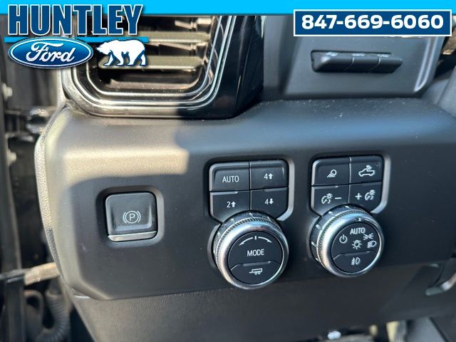 2024 GMC Sierra 2500 HD AT4 Truck Crew Cab
