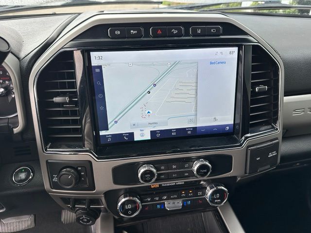 2022 Ford F-250 Lariat Truck Crew Cab