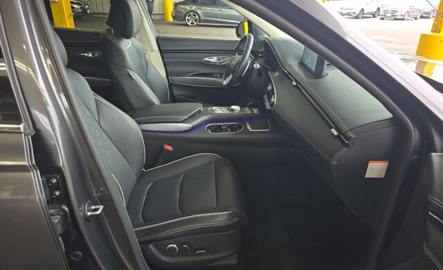 2024 Genesis Electrified GV70 Advanced SUV