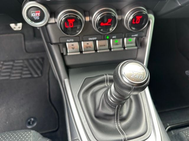 2022 Toyota GR86 Premium Coupe