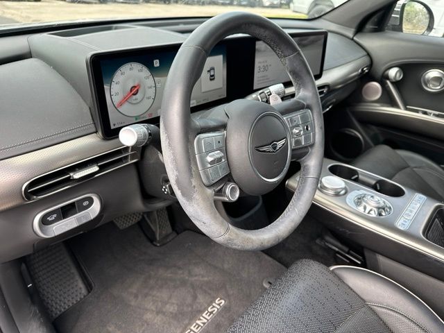 2023 Genesis GV60 Advanced SUV