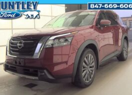 2023 Nissan Pathfinder SL SUV