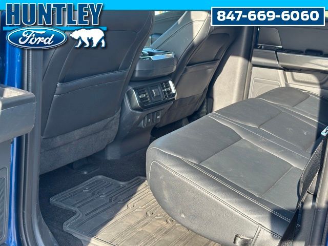 2022 Ford F-150 XLT Truck SuperCrew Cab