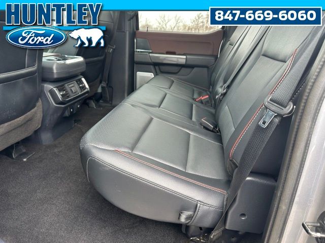 2022 Ford F-150 Lariat Truck SuperCrew Cab