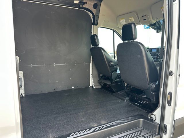 2025 Ford Transit-250 Cargo Base Van High Roof Ext. Van