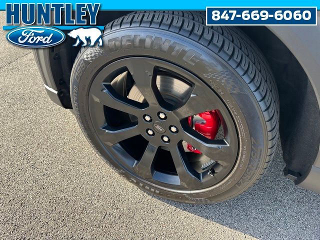 2022 Ford Explorer ST SUV