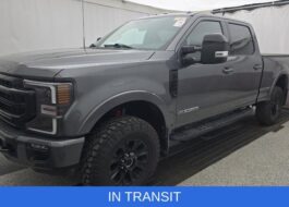 2022 Ford F-250 Lariat Truck Crew Cab