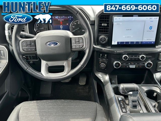 2022 Ford F-150 XLT Truck SuperCrew Cab