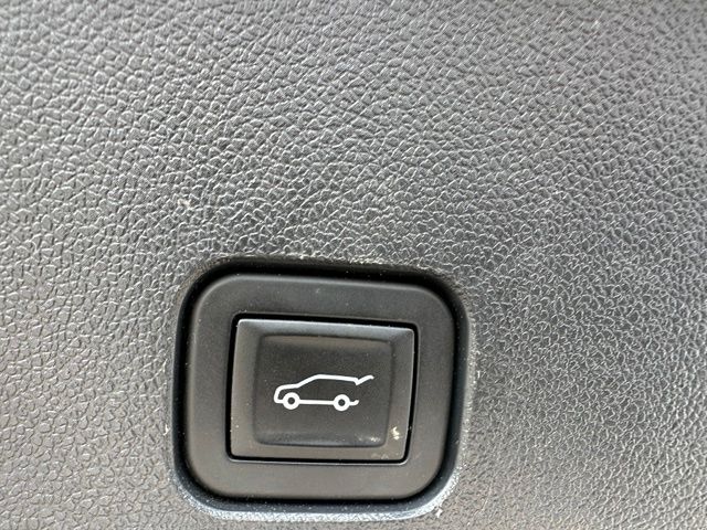 2024 Chevrolet Traverse RS SUV