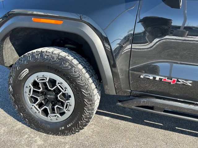 2023 GMC Canyon AT4X Truck Crew Cab