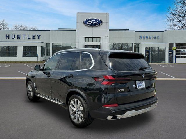 2025 BMW X5 xDrive40i SUV