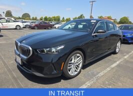 2025 BMW 530i 530i xDrive Sedan