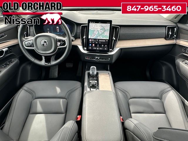 2025 Volvo XC90 B6 Plus 7-Seater SUV