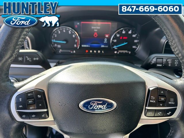 2023 Ford Explorer XLT SUV