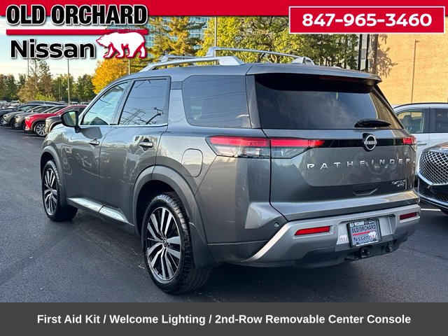 2023 Nissan Pathfinder Platinum SUV
