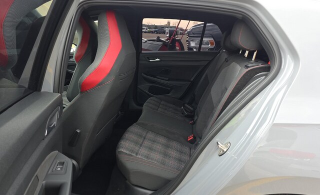2023 Volkswagen Golf GTI 2.0T SE Hatchback