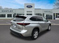 2024 Toyota Highlander LE SUV