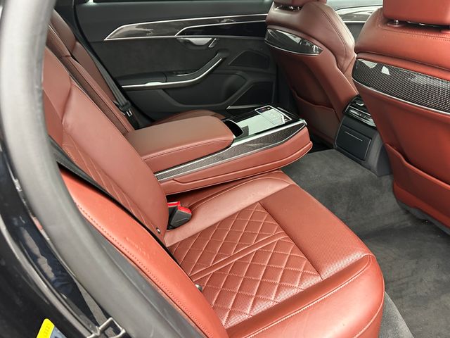 2021 Audi S8 4.0T Sedan