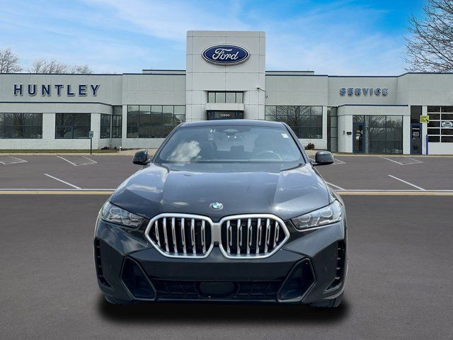 2025 BMW X6 xDrive40i SUV