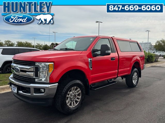 2017 Ford F-250SD XLT Truck