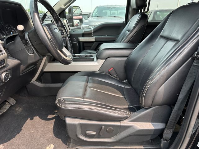 2021 Ford F-250 Lariat Truck Crew Cab