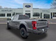 2022 Ford F-250 Lariat Truck Crew Cab