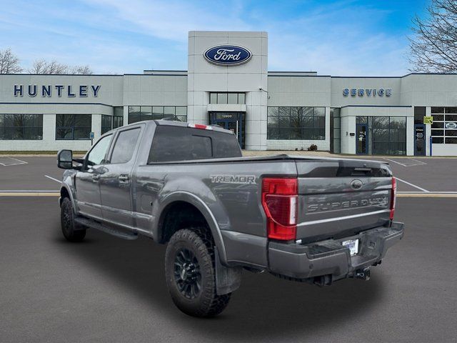2022 Ford F-250 Lariat Truck Crew Cab