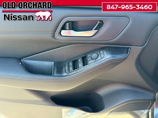 2026 Nissan Rogue Dark Armor SUV